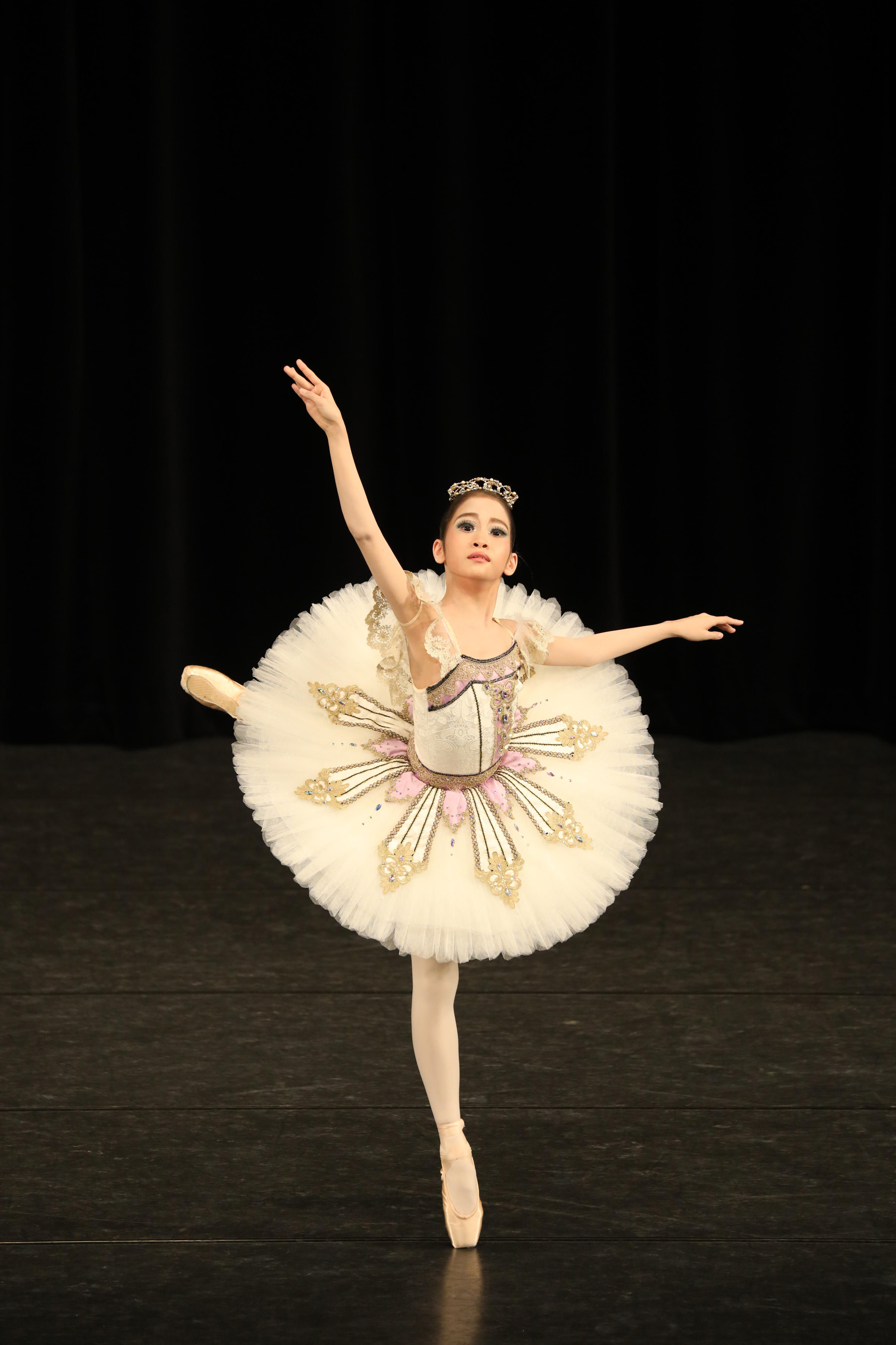 「ライモンダ」よりライモンダのVa.