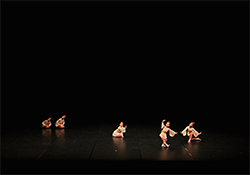 「ずいずいずっころばし」