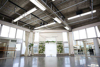 富山スタジオ(天井高3.4~4.3m) 富山スタジオ(天井高3.4~4.3m)